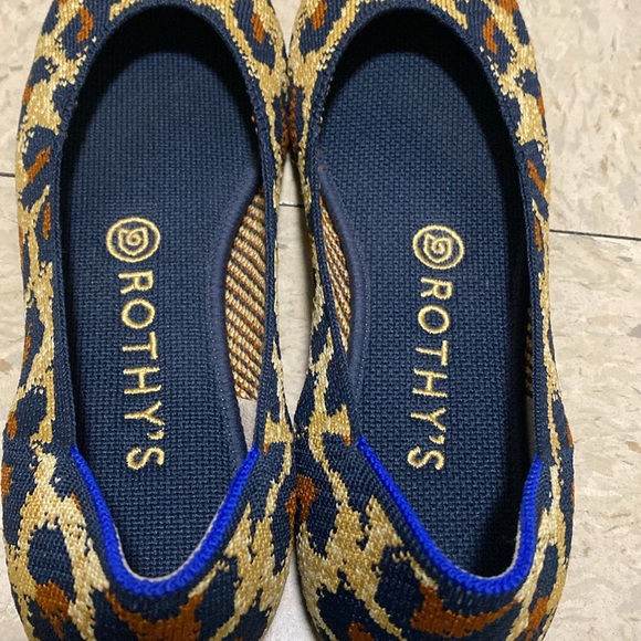 Rothy’s Square Flat Leopard Print size 7.5 - Picture 4 of 5